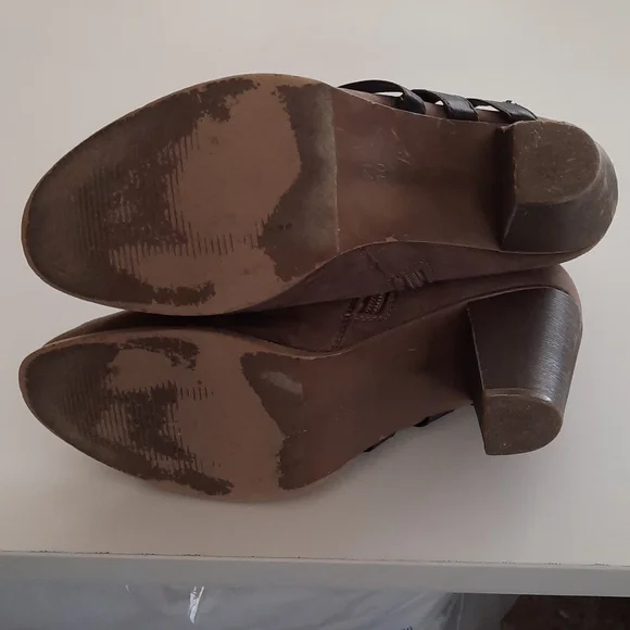 Ankle Shoes (Boots) - Size 10 (XL) - Picture 9 of 11